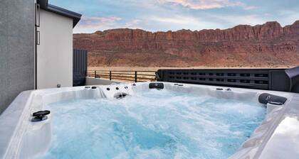 Vizcaya #3 - Moab's Newest Luxury Rental (Hot Tub)