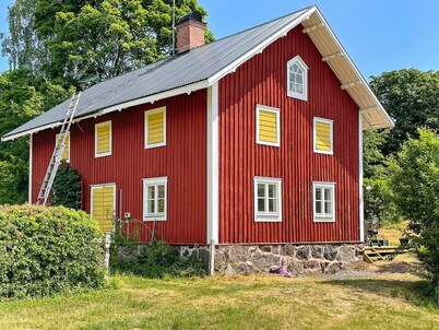 5 Person Holiday Home in Valdemarsvik-by Traum
