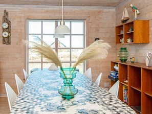 House | Dining - 8 Person Holiday Home in Harboore (Harboore)