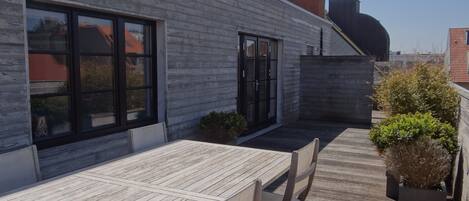 Leilighet | Utendørsservering