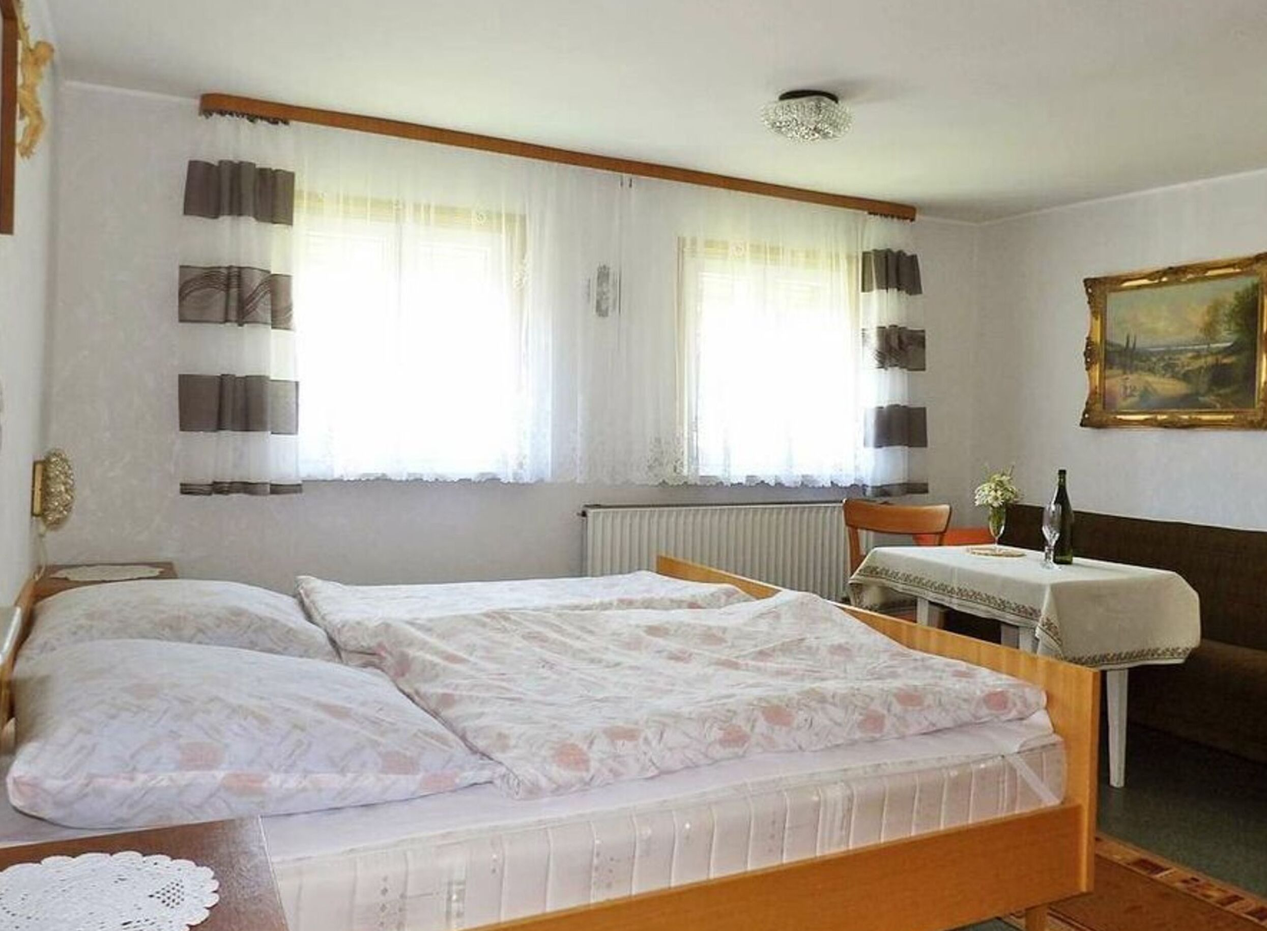 House | 4 bedrooms, individually furnished, iron/ironing board