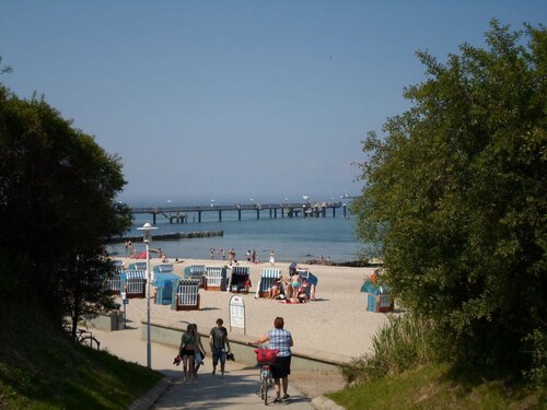 Flotsam and Jetsam Modern Retreat