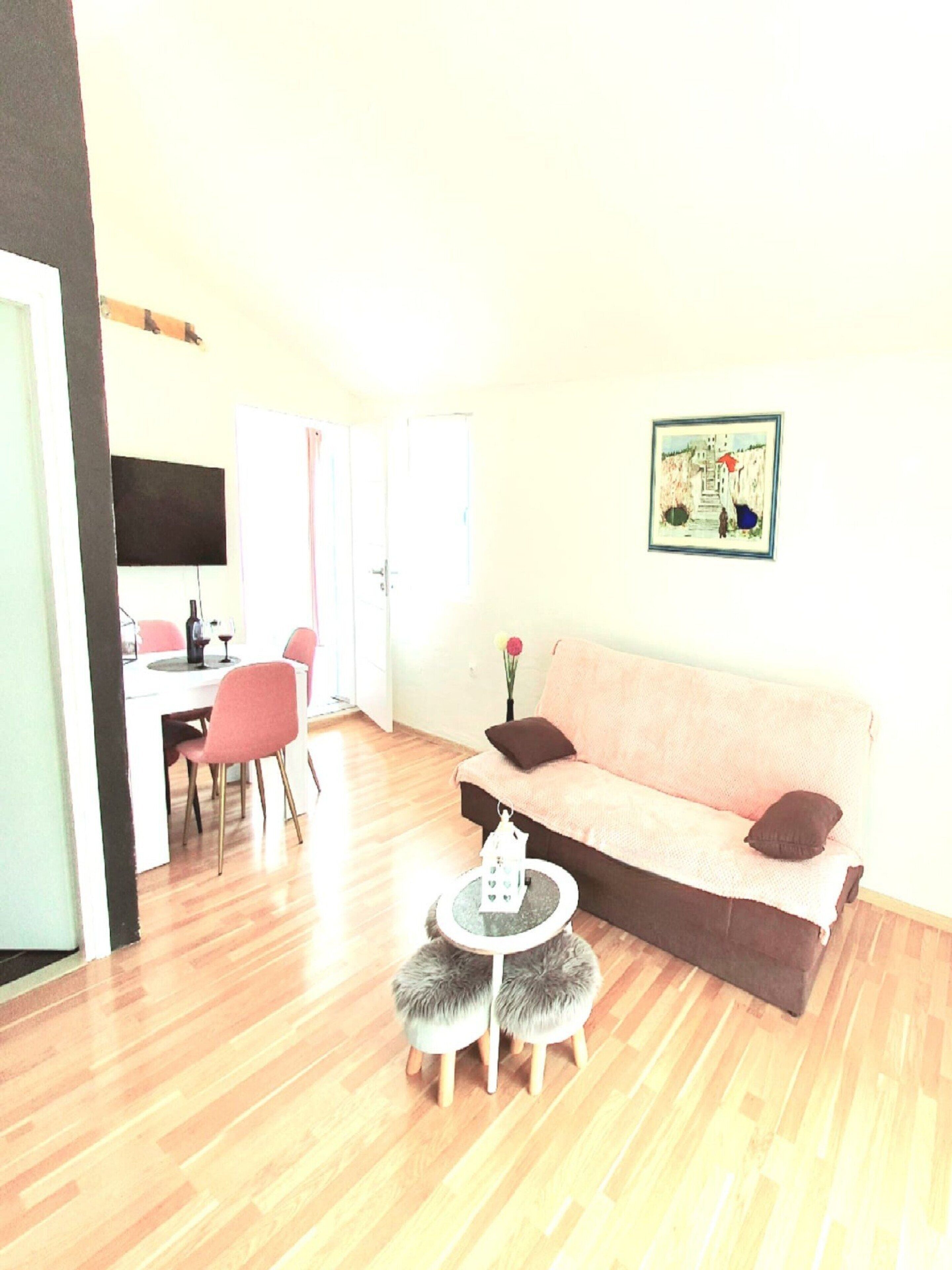 Taulutelevisio, takka