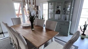 Dining - Gardna Modern Retreat (Smoldzino)