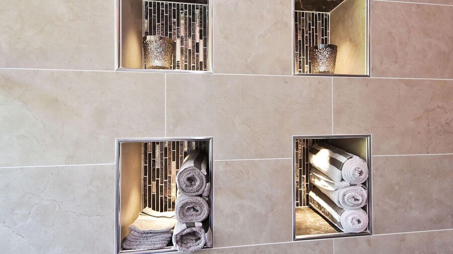 Characteristic Country House With Wellness