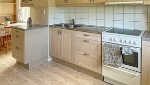 Unclassified image, 3 of 25, button - 6 Person Holiday Home in Varekil (Varekil)