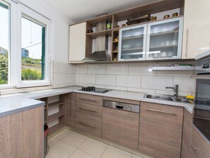 Apartment | Private kitchen - Apartment Villa Rosea (Split)