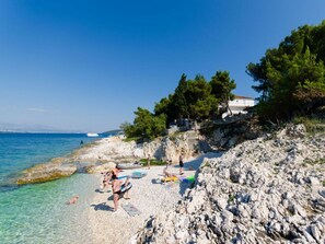 4 bedrooms, individually furnished, iron/ironing board - Apartment Villa Rosea (Split)