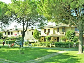 Exterior - Villa in Caorle Near Spiaggia Tartaruga (Caorle)