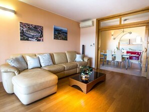 Living area - Villa Zuccon Comfortable Holiday Residence (Medulin)