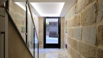 Apartemen | Resepsionis