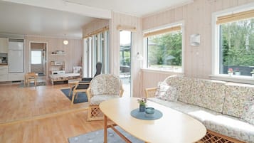 House | Dining