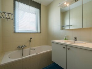 Bathroom - Apartment by Belgian Coast With Dune Views (Koksijde)