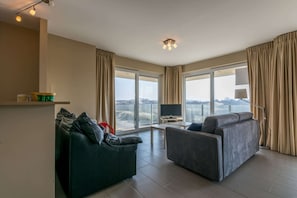 Apartment | Living room