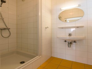 Apartment | Bathroom - Apartment by Belgian Coast With Dune Views (Koksijde)