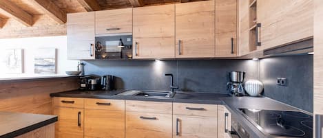 Hus | Eget kök | Barnstol