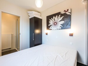 Apartamento | 2 quartos, individualmente mobiliados