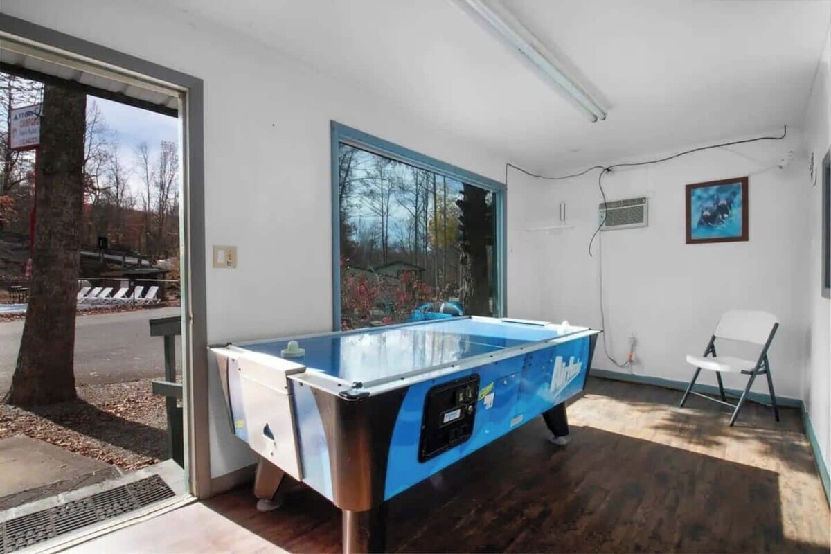 Photo 81 of 4BR Family Lodge in Gatlinburg with Hot Tub
