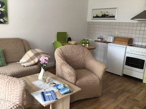Apartment | Private kitchen | Oven, electric kettle, toaster