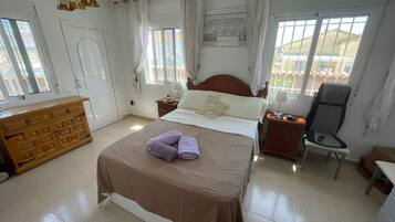 4 bedrooms, individually furnished, iron/ironing board, bed sheets