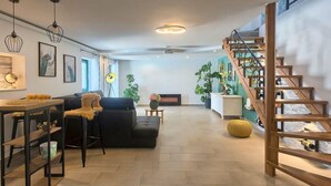Ảnh chưa phân loại, 2 trong số 40 ảnh, nút