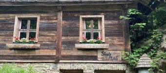 The Holler Comfortable Holiday Residence