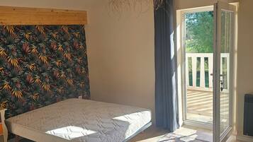 3 Schlafzimmer, Bügeleisen/Bügelbrett, Bettwäsche