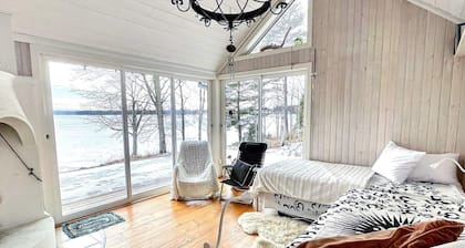 2 Person Holiday Home in Bello-by Traum