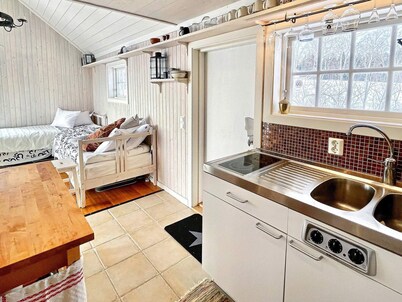 2 Person Holiday Home in Bello-by Traum