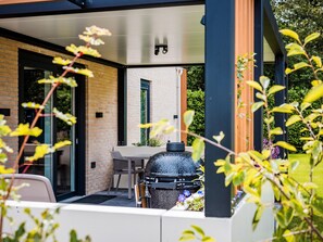 House | Property amenity - Poolside Escape With Sauna (Voorthuizen)