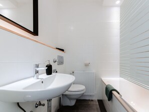 House | Bathroom