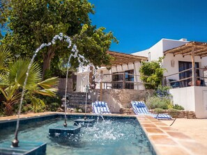House | Pool