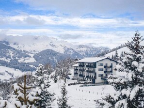 Apartment | Exterior - Apartment With Infinity Pool (Sankt Martin am Tennengebirge)