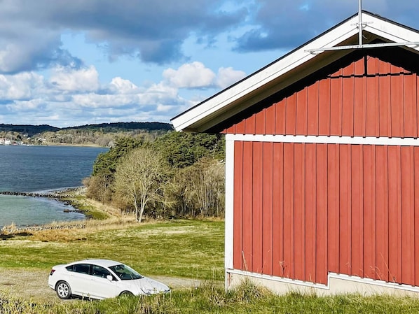House | Exterior