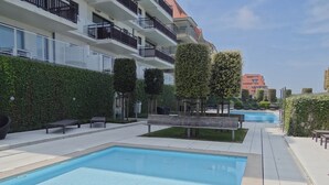 Ảnh chưa phân loại, 4 trong số 40 ảnh, nút