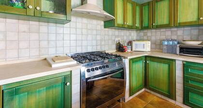 Casa de vacaciones 'Villetta Macchia Mediterranea' con vistas al mar, terraza y jardín privado