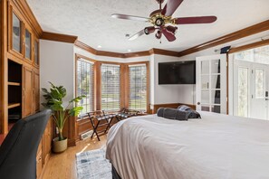 6 soverom, skrivebord, strykejern/-brett og wi-fi