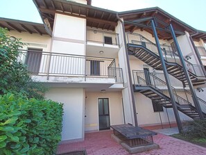 Exterior - Welcoming Apartment With Terrace (Germignaga)