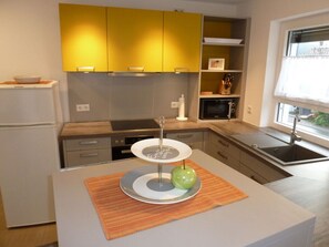 Rumah | Dapur pribadi | Oven, ketel listrik, dan pemanggang roti