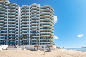 Exterior - Esmeralda Beach Resort 3 Bedrooms Condo C 501 (Puerto Peñasco)