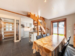 Dining - Holiday Home Near Marina With Pool (Nieuwpoort)