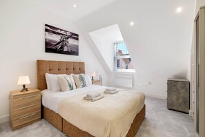 Apartemen Keluarga | 1 kamar tidur dan seprai linen