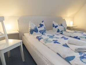 Maison | 3 chambres, ameublement personnalisé, fer et planche à repasser