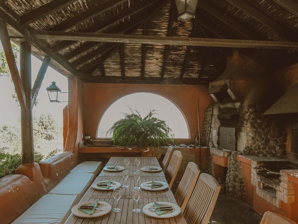 House | Dining