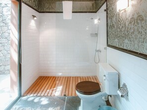 House | Bathroom - Country House in Gran Canaria With Private Pool (Vega de San Mateo)