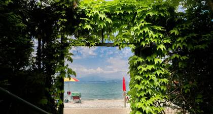 Directly on the Lake - Casa San Benedetto