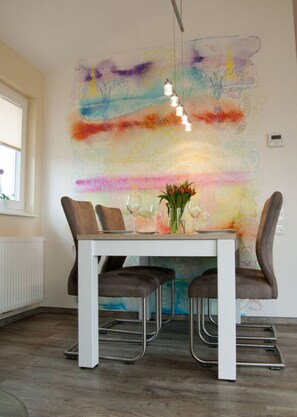 Dining - Fereienhaus Mellumplate (Wurster Nordseeküste)