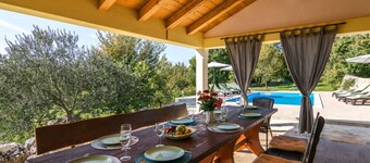 Villa Casa Ida Comfortable Holiday Residence