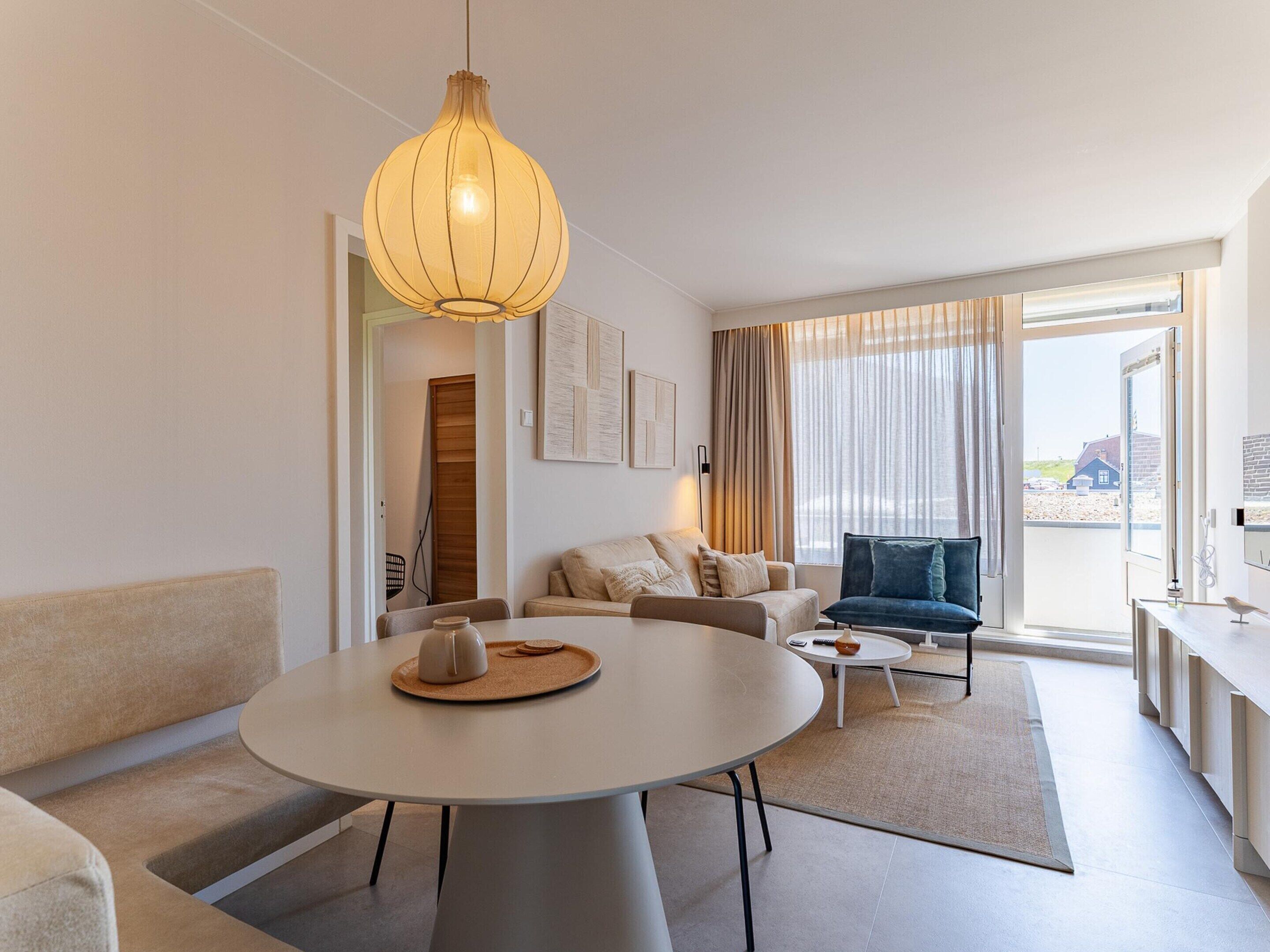 House | Dining