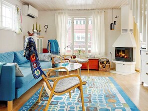 House | Living area - 4 Star Holiday Home in Grisslehamn (Grisslehamn)